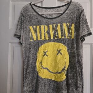 NIRVANA Gray and Yellow Short Sleeve Tee